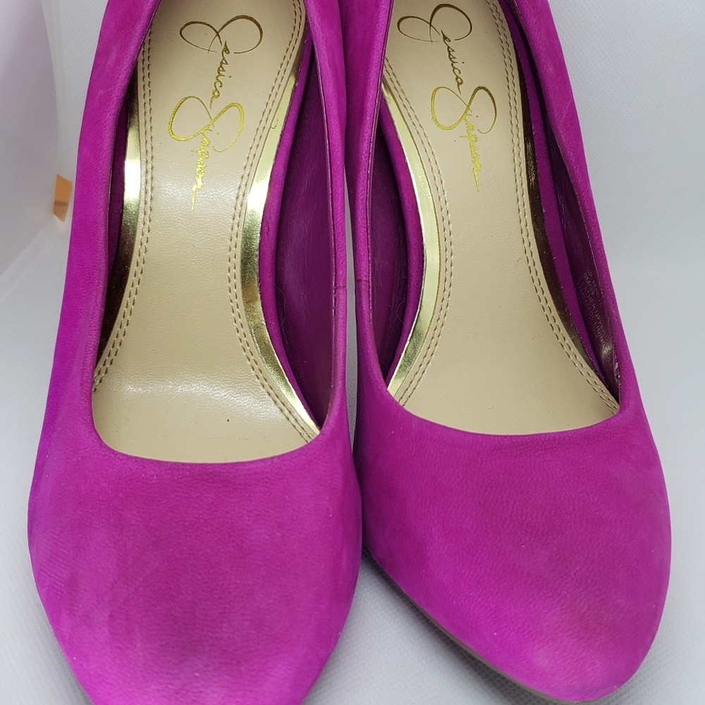 Jessica Simpson heels